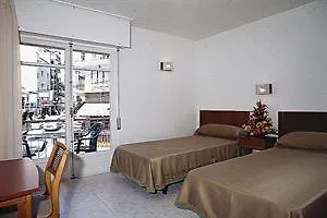 Residencia Bristol Бенидорм